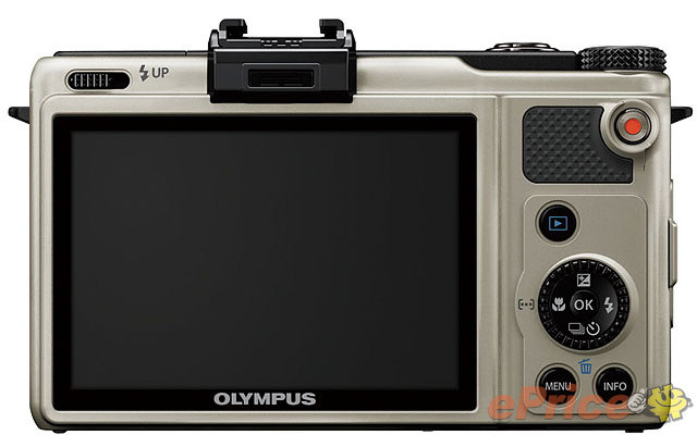 Olympus XZ1 鈦銀新色亮相，套裝限量 3000 組！