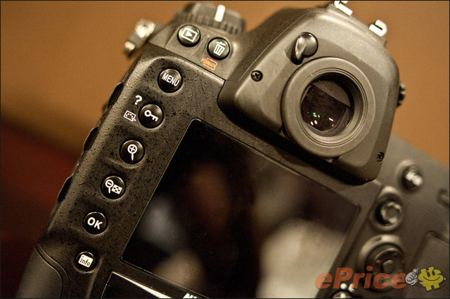 Nikon D4 試玩:與全片幅旗艦的驚奇邂逅! - 14 Nikon D4 試玩:與全片幅旗艦的驚奇邂逅! - 14