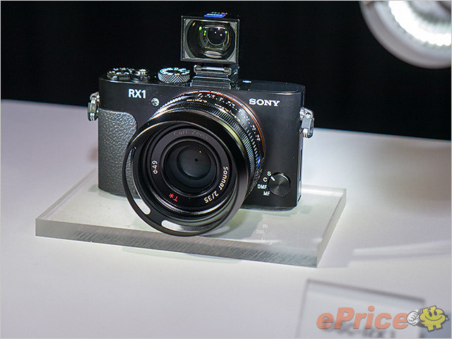 Full Frame 長短火:Sony A99 單反、RX1 隨身機試玩! Full Frame 長短火:Sony A99 單反、RX1 隨身機試玩!
