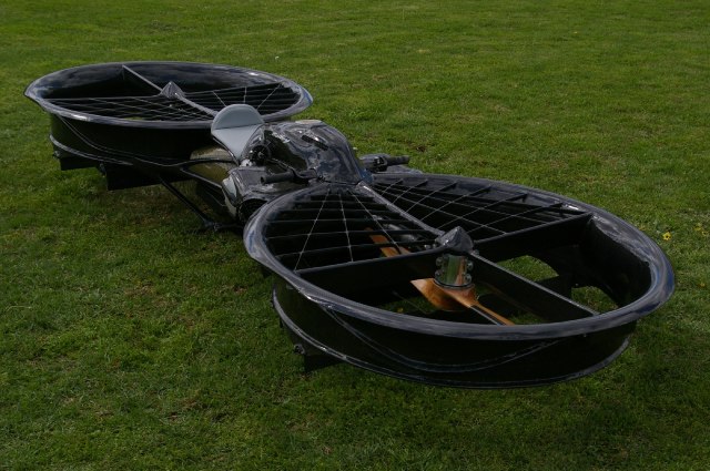Hoverbike:是男人都會想要的飛天摩托車! Hoverbike:是男人都會想要的飛天摩托車!