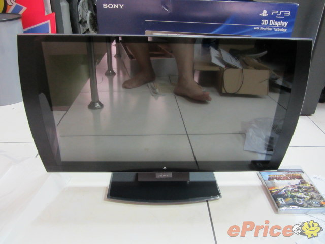 【開箱】SONY PlayStation 3D 顯示器　PS3 好搭檔