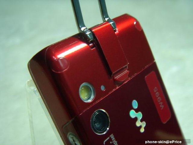 調整大小DSC08977.JPG http://timg.eprice.com.tw/tw/mobile/img/2009-08/10/4209362/phone-skin_2_fd880e59c4604b43d3d2a01d9308be3a.JPG