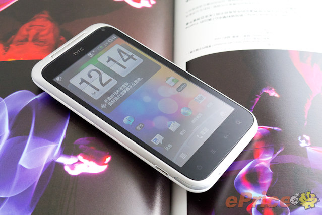 不思议新风貌：白色 HTC Incredible S 写真图集