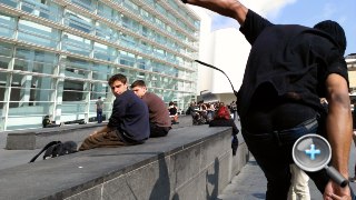 【MWC12】HTC One S 西班牙多图实拍挑战
