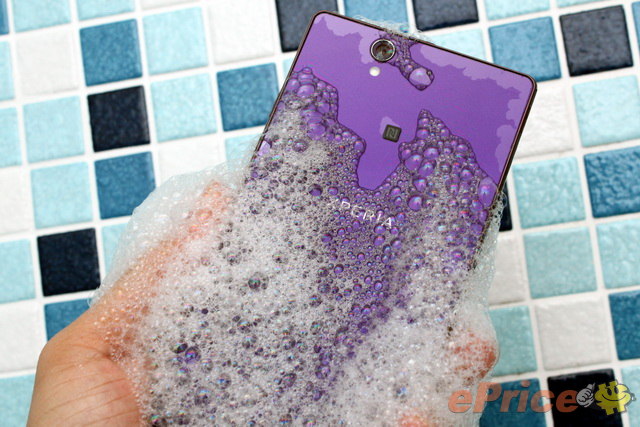 防水防塵,影像音樂:Sony Xperia Z 重點試到盡 防水防塵,影像音樂:Sony Xperia Z 重點試到盡