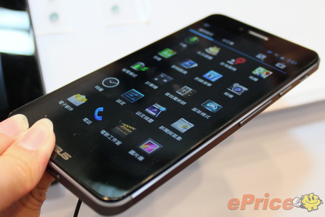無限合體! PadFone Infinity 真機親手試 無限合體! PadFone Infinity 真機親手試