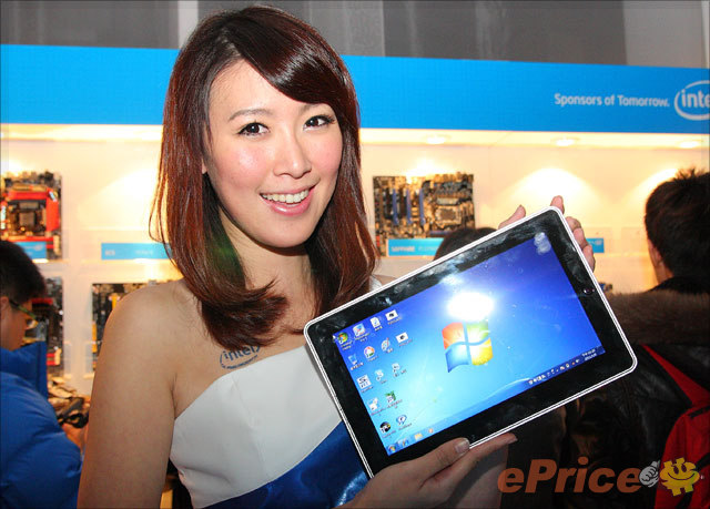 【CES 2011】技嘉 10 吋平板台灣直擊 【CES 2011】技嘉 10 吋平板台灣直擊