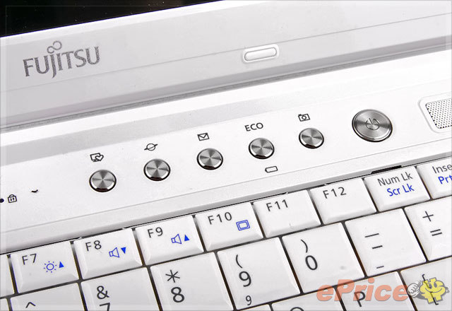 日系輕巧商務 Fujitsu LifeBook SH561 日系輕巧商務 Fujitsu LifeBook SH561