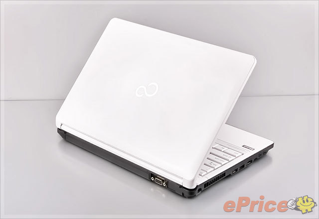 日系輕巧商務 Fujitsu LifeBook SH561 日系輕巧商務 Fujitsu LifeBook SH561