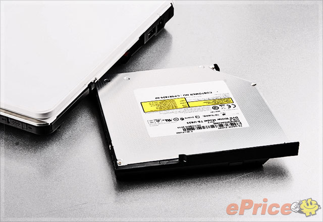 日系輕巧商務 Fujitsu LifeBook SH561 日系輕巧商務 Fujitsu LifeBook SH561