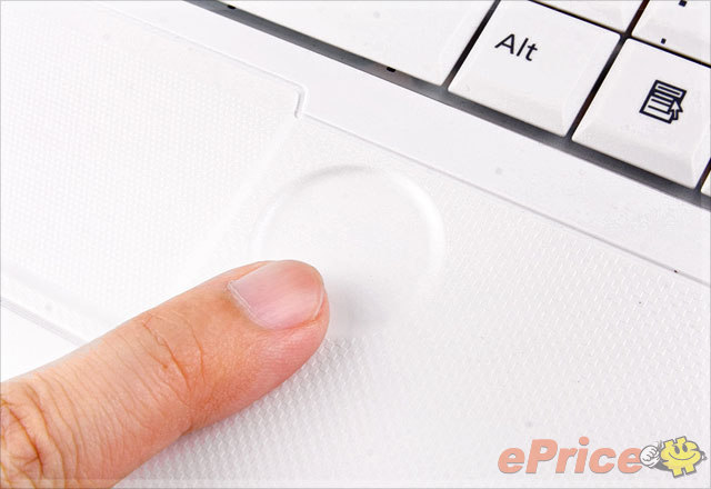 日系輕巧商務 Fujitsu LifeBook SH561 日系輕巧商務 Fujitsu LifeBook SH561