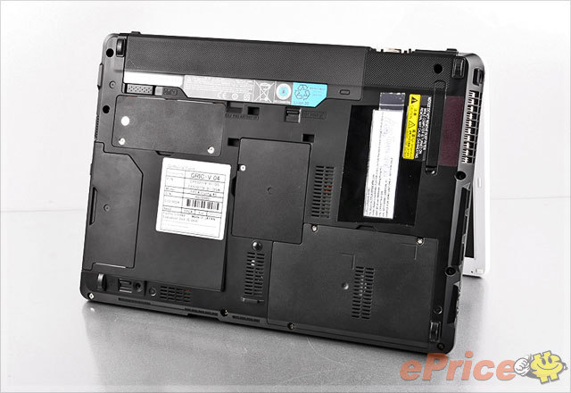 日系輕巧商務 Fujitsu LifeBook SH561 日系輕巧商務 Fujitsu LifeBook SH561