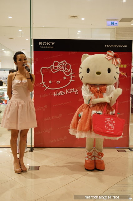 【分享】Sony Handycam Hello Kitty 限定珍藏組