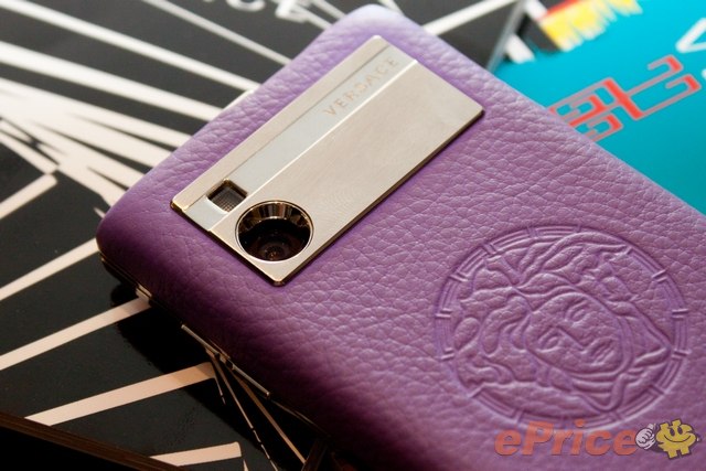 凡赛斯 versace unique 全触控精品手机,功能也亮丽