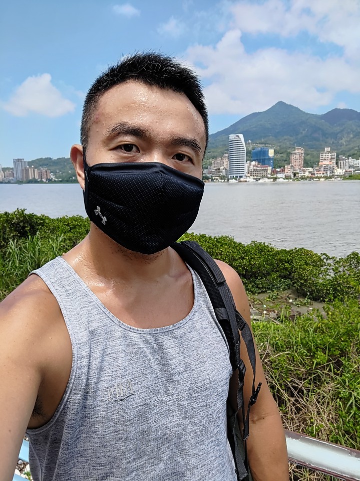戶外陽光下自拍