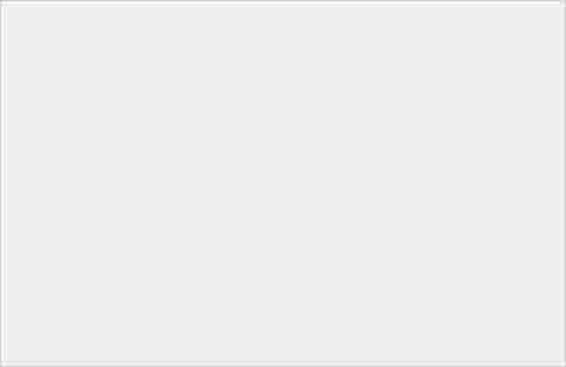 18.4 吋巨芒正式登場! Samsung Galaxy View 規格令人失望?-6 18.4 吋巨芒正式登場! Samsung Galaxy View 規格令人失望?-6